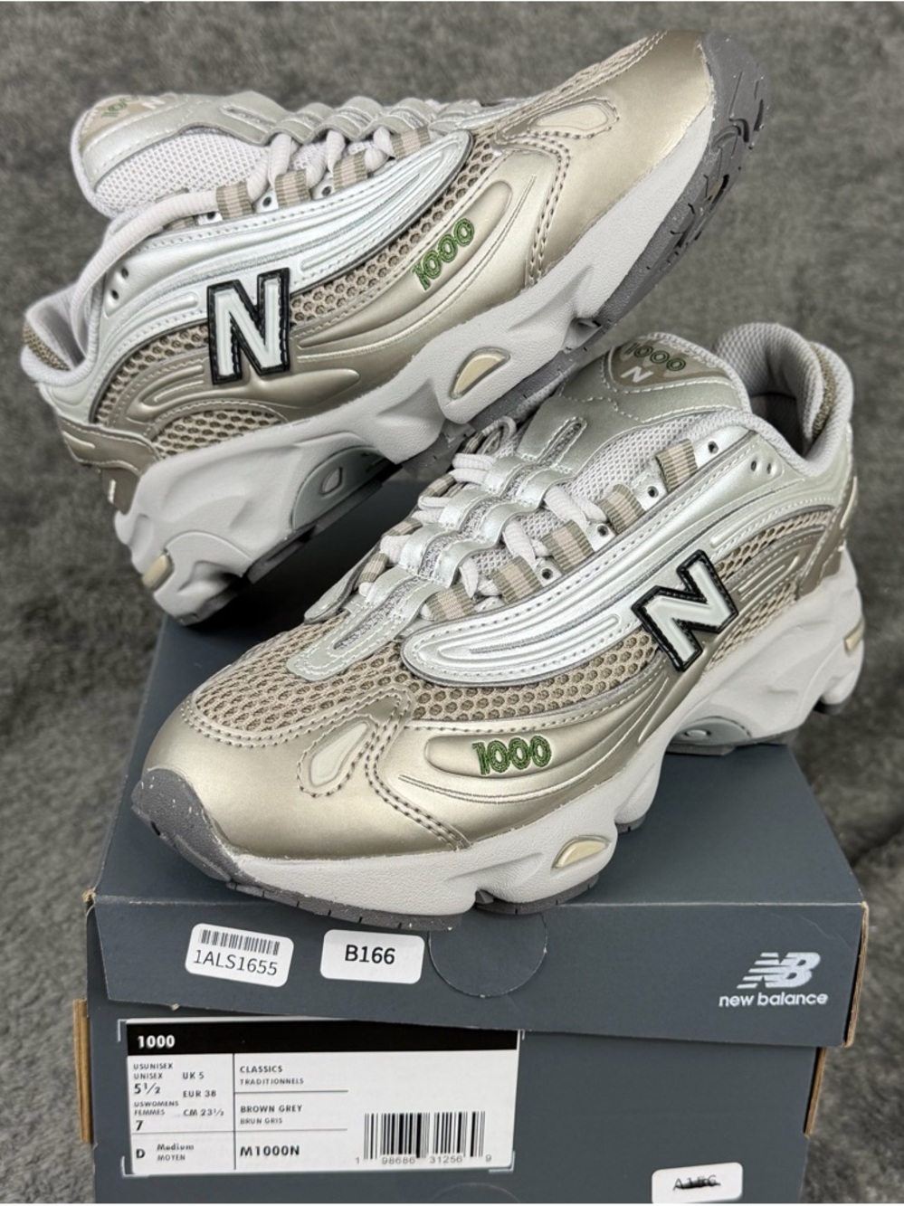 New Balance 1000 Arid Stone 5.5 Youth / 7 Women’s - New In Box Brown Grey
